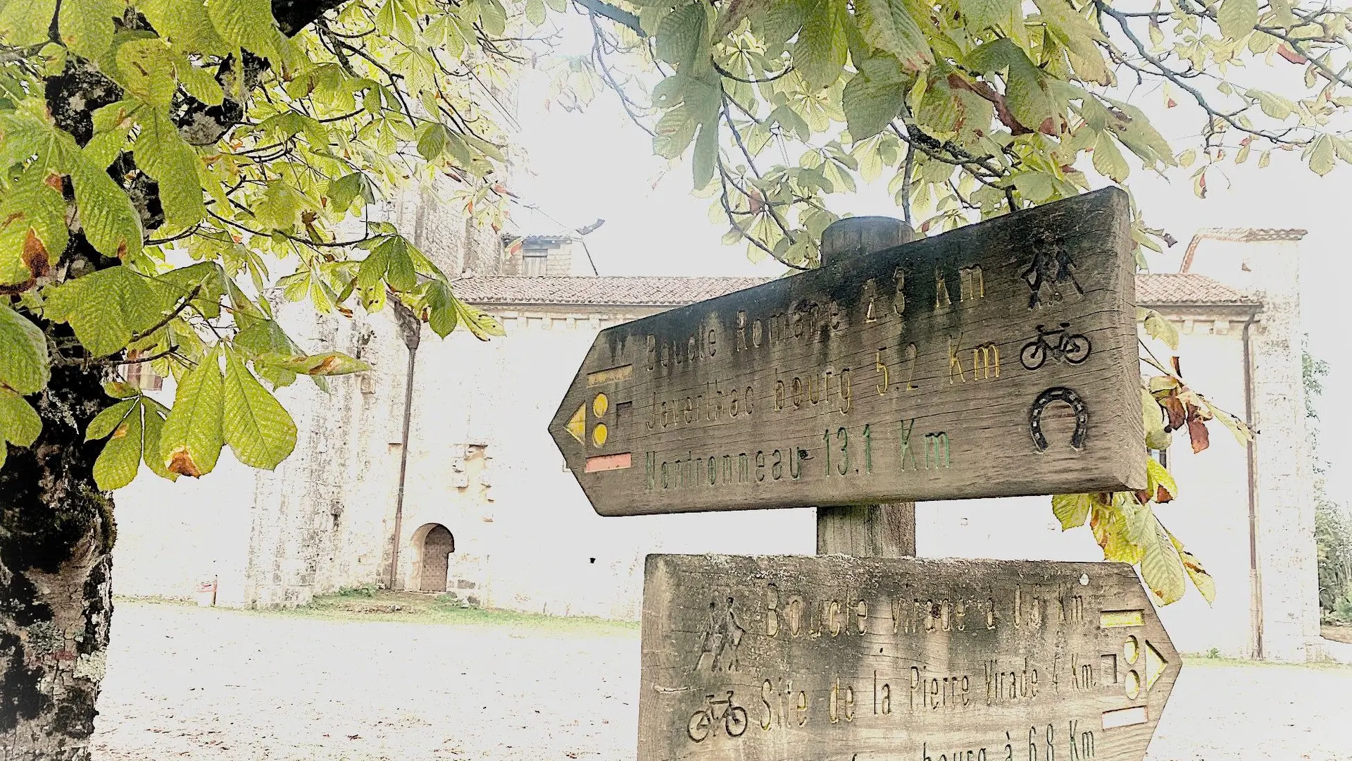 LA CHAPELLE-SAINT-ROBERT-Boucle Romane-Signalétique