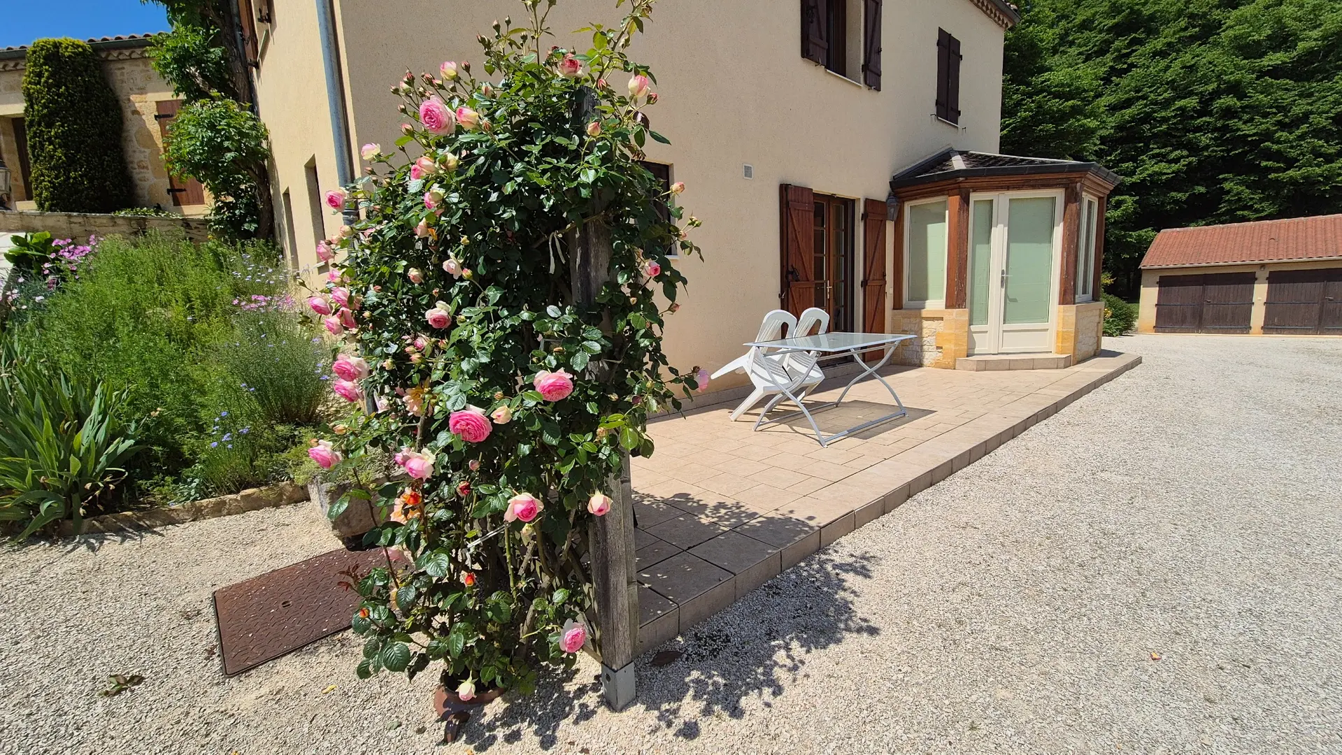 LA CROIX DE PIERRE gite  2 pers proche de Sarlat (1)