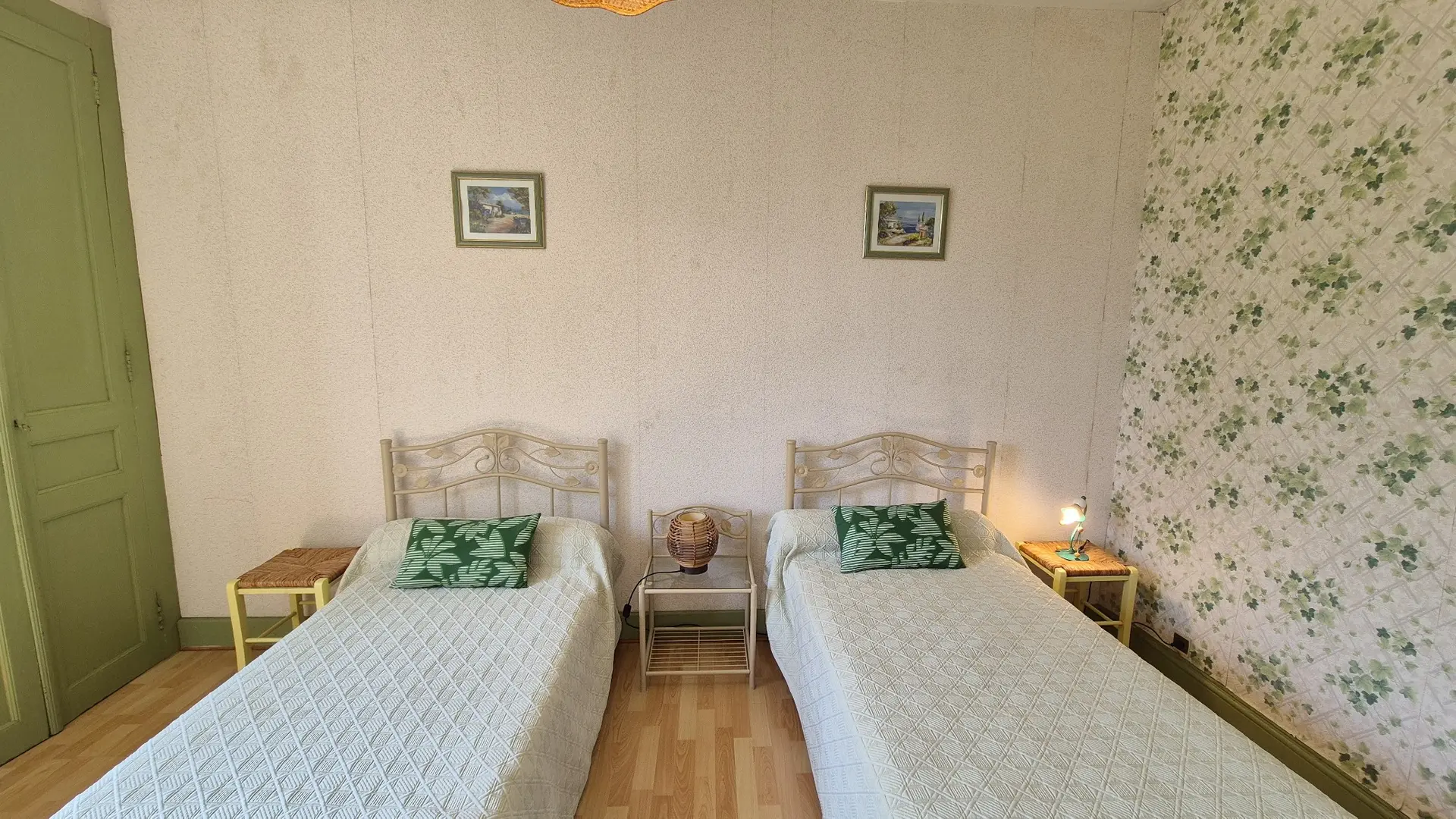 LES GLYCINES avec piscine privée à Sarlat (9)