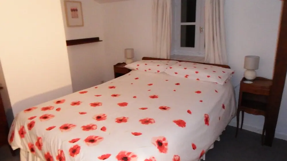 Le Coquelicot Double Bedroom