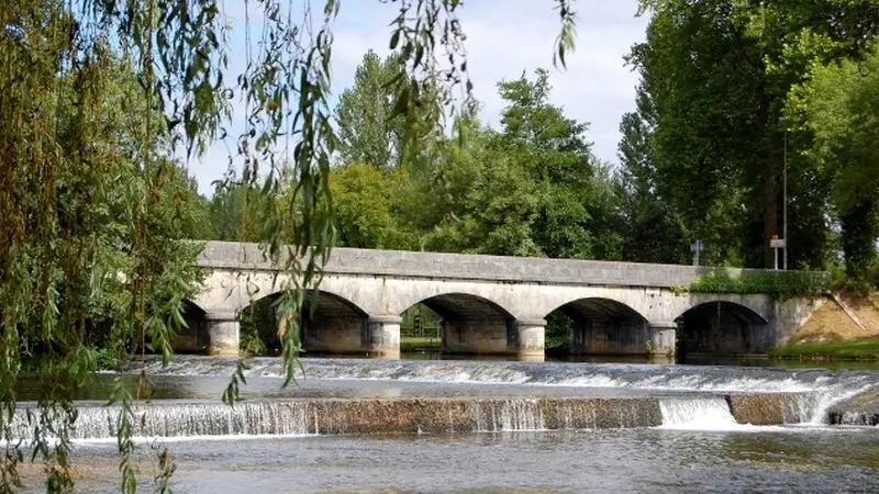 Le Pont - Lisle