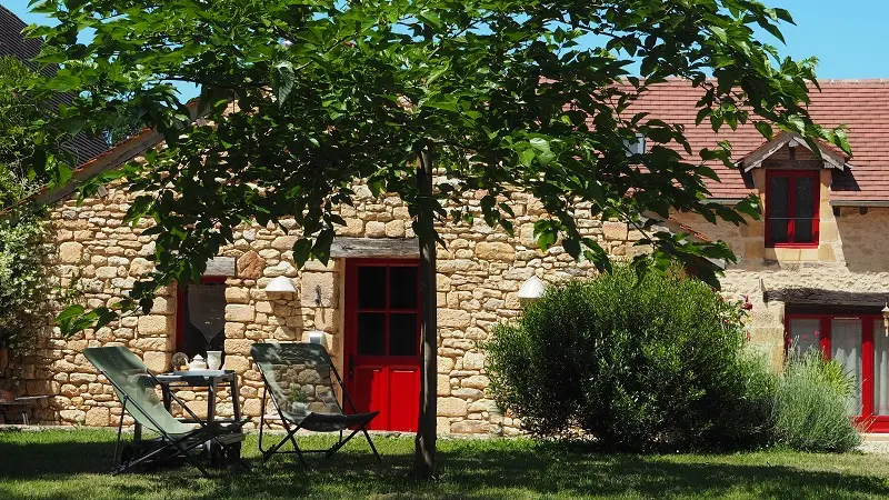 Les Eyzies_Au pré des noix Maison