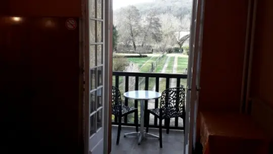 Les Eyzies_Chambres Les Falaises chambre 3