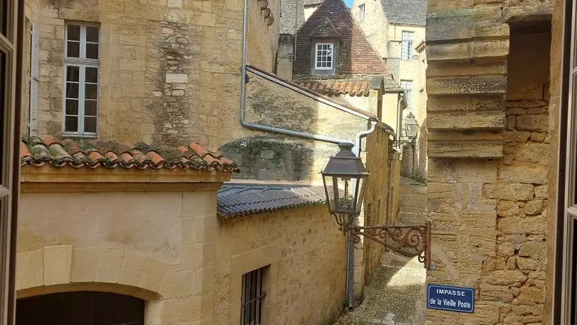 MAISON DE LA VIEILLE POSTE A SARLAT (9) 5