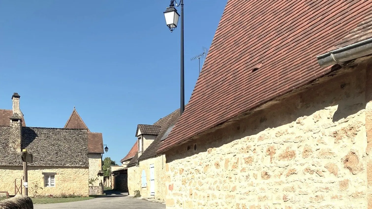 MARCILLAC-SAINT-QUENTIN-Boucle de Marcillac-Village