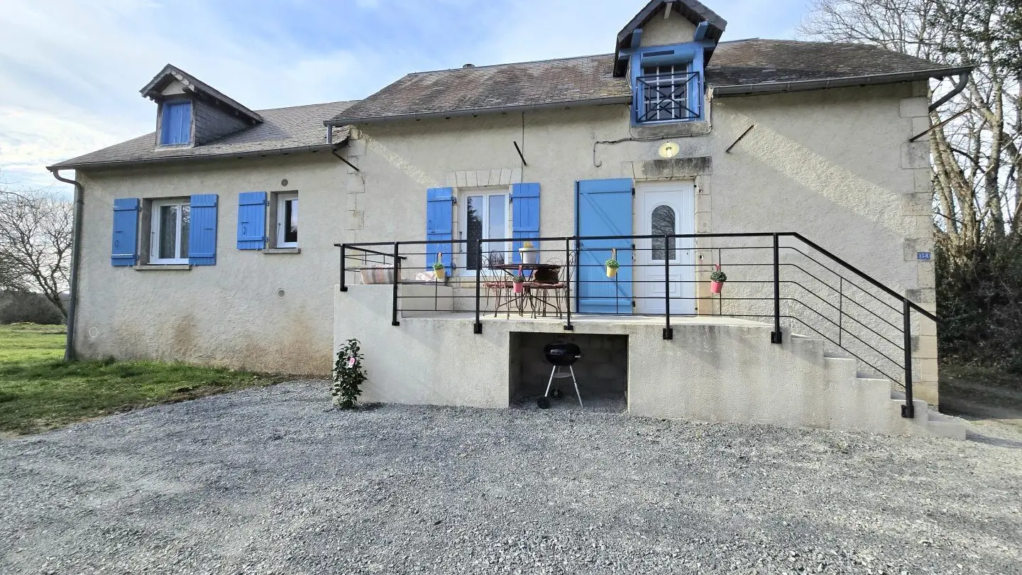 Meublé POUQUET