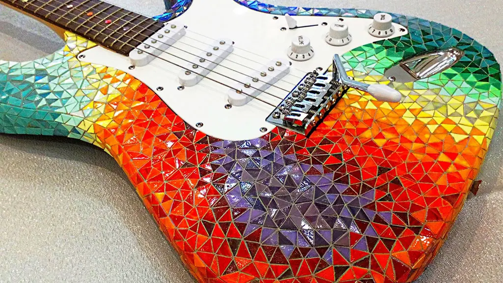 Mosaïque guitare électrique en émaux de verre de Venise (3)