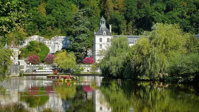 N° 9 la-venise-du-perigord vert