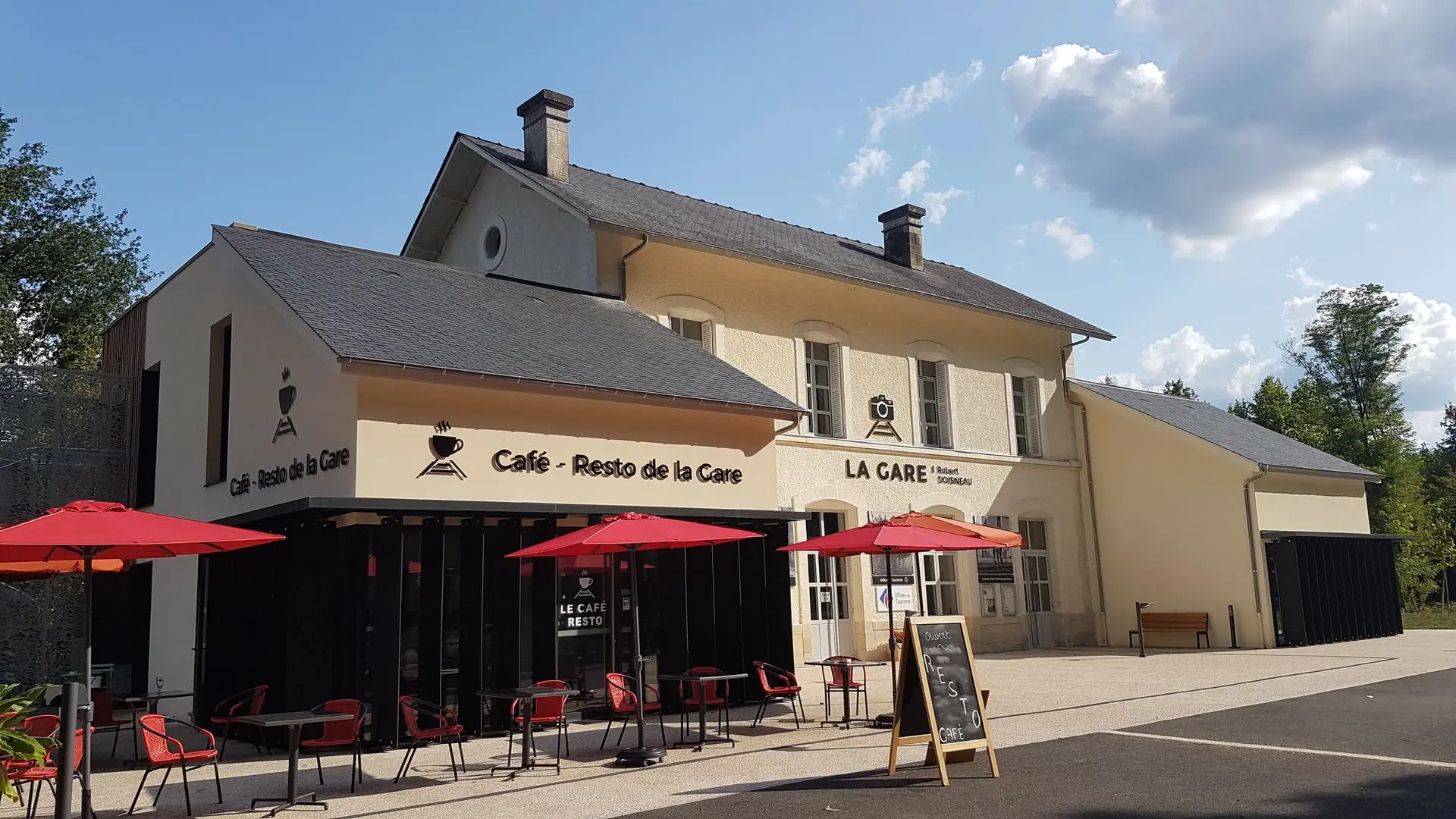 OFFICE DE TOURISME DU PAYS DE FENELON - LA GARE ROBERT DOISNEAU