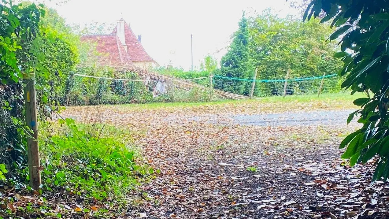 PAUNAT-Boucle des Bertrandoux-Chemin-Poteau