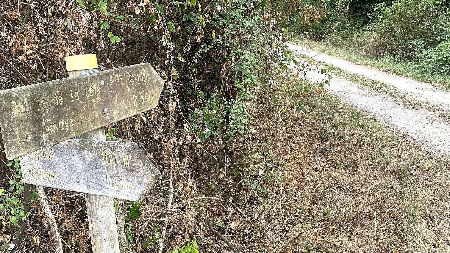 PONTEYRAUD-boucle de la Cote-Chemin-Panneau