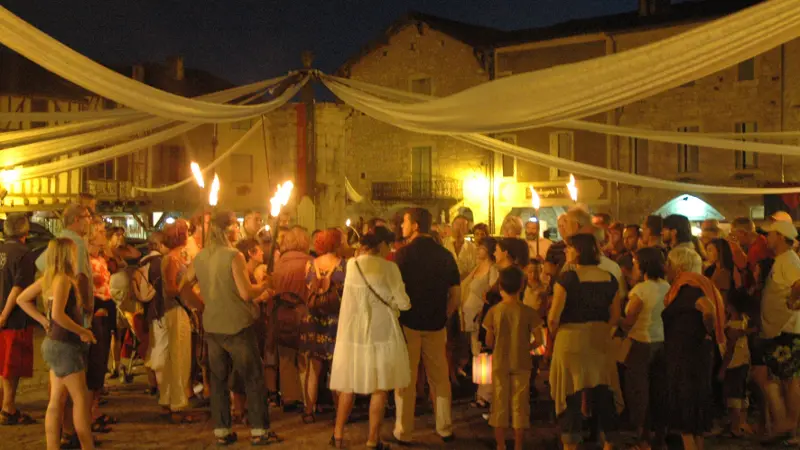 Ronde de nuit en bastide 2