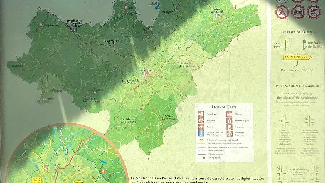 SAVIGNAC DE NONTRON-Boucle des cheyroux-Panneau d'appel