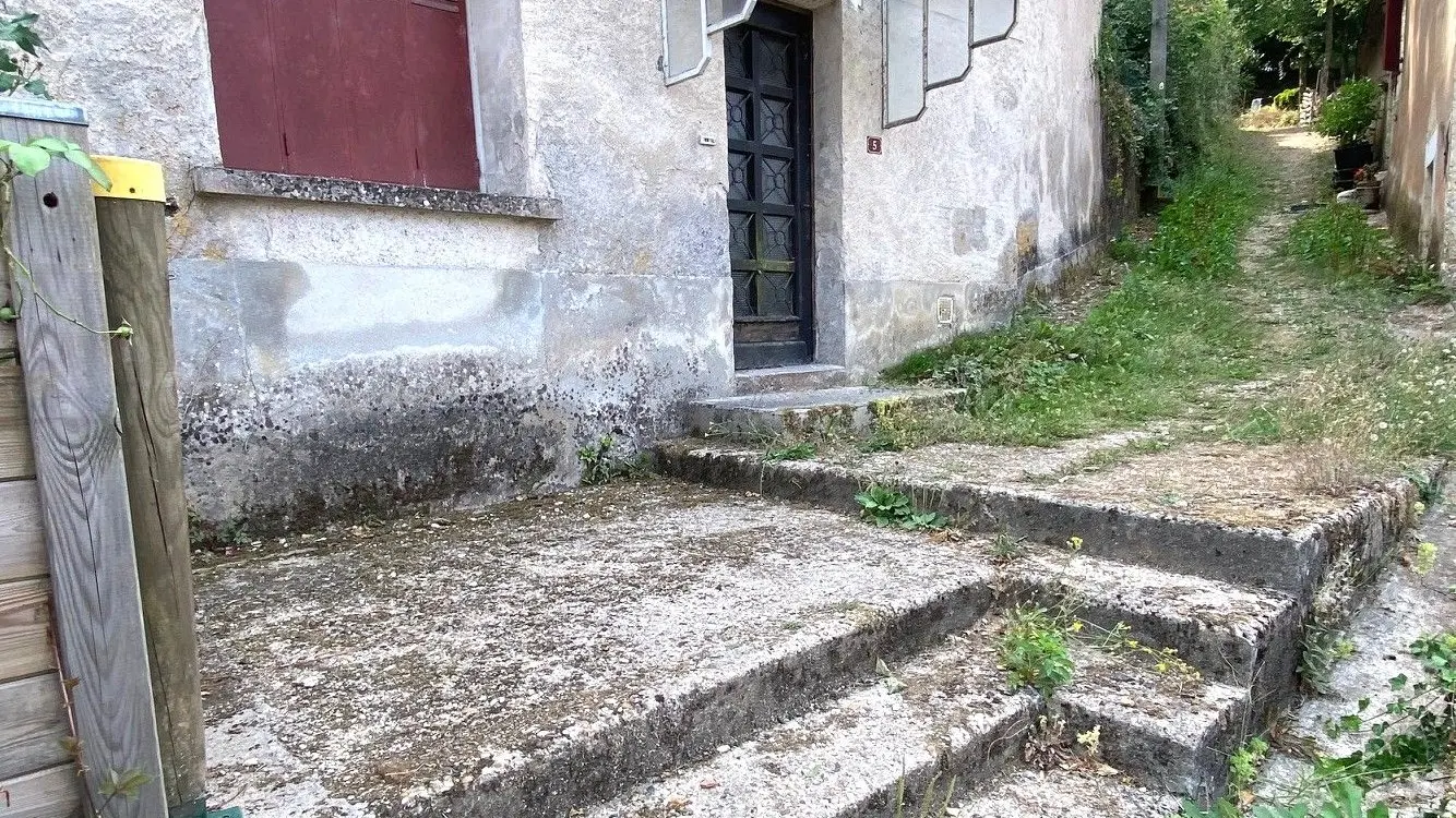 SOURZAC-Boucle des 3 fontaines-Chemin 2 jpg