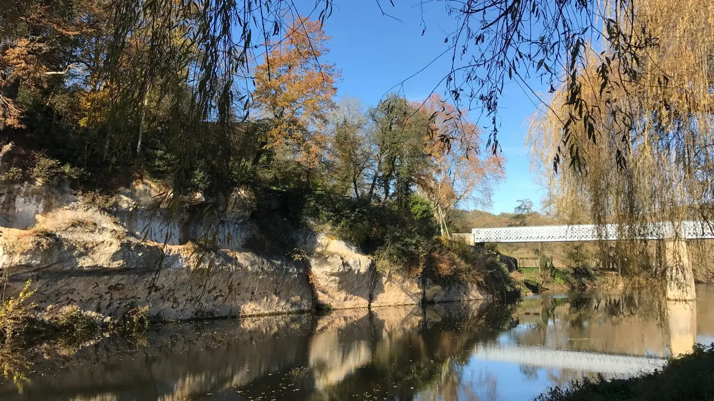 Saint Léon-bords de rivière 1