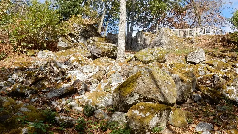 Sentier des meulières Saint-Crépin-de-Richemont_4