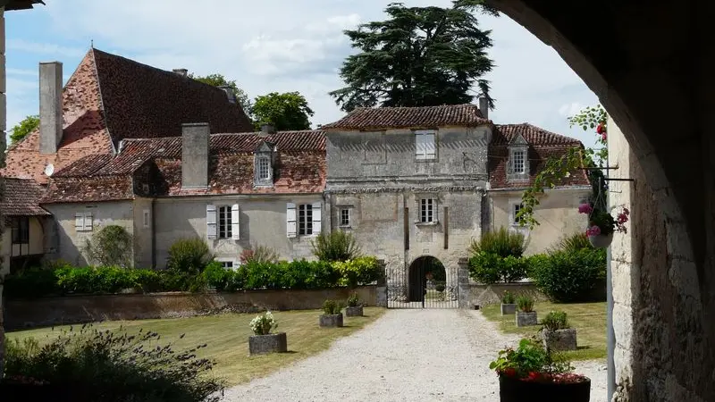 Segonzac_château_Père Igor)