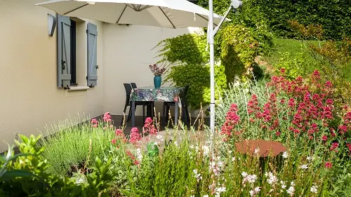 Terrasse Gîte l'Olive redim