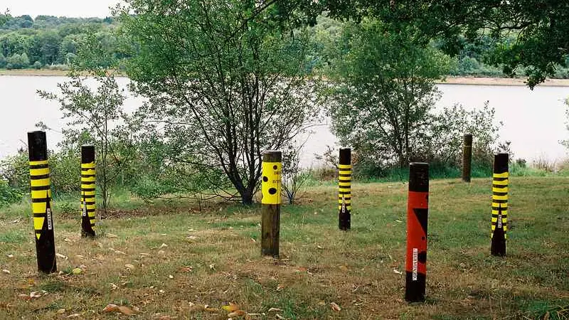 Un sentier didactique a été créé autour du lac