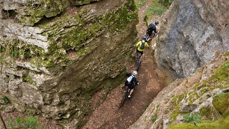 VTT-roches-enchantées