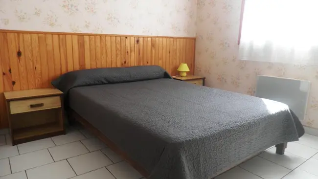 Village le Chätenet_chambre