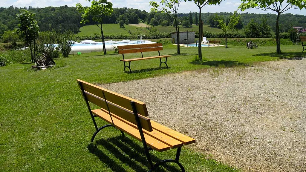 Camping Le Coteau de l'Herm à Rouffignac Saint-Cernin