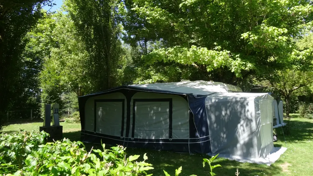 camping le plein air neuvicois neuvic