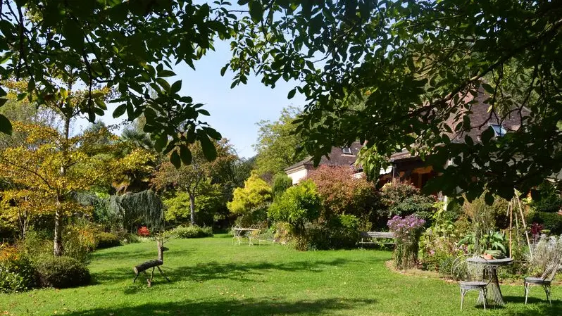 Jardin d'Ingrid Lalinde OT Bastides