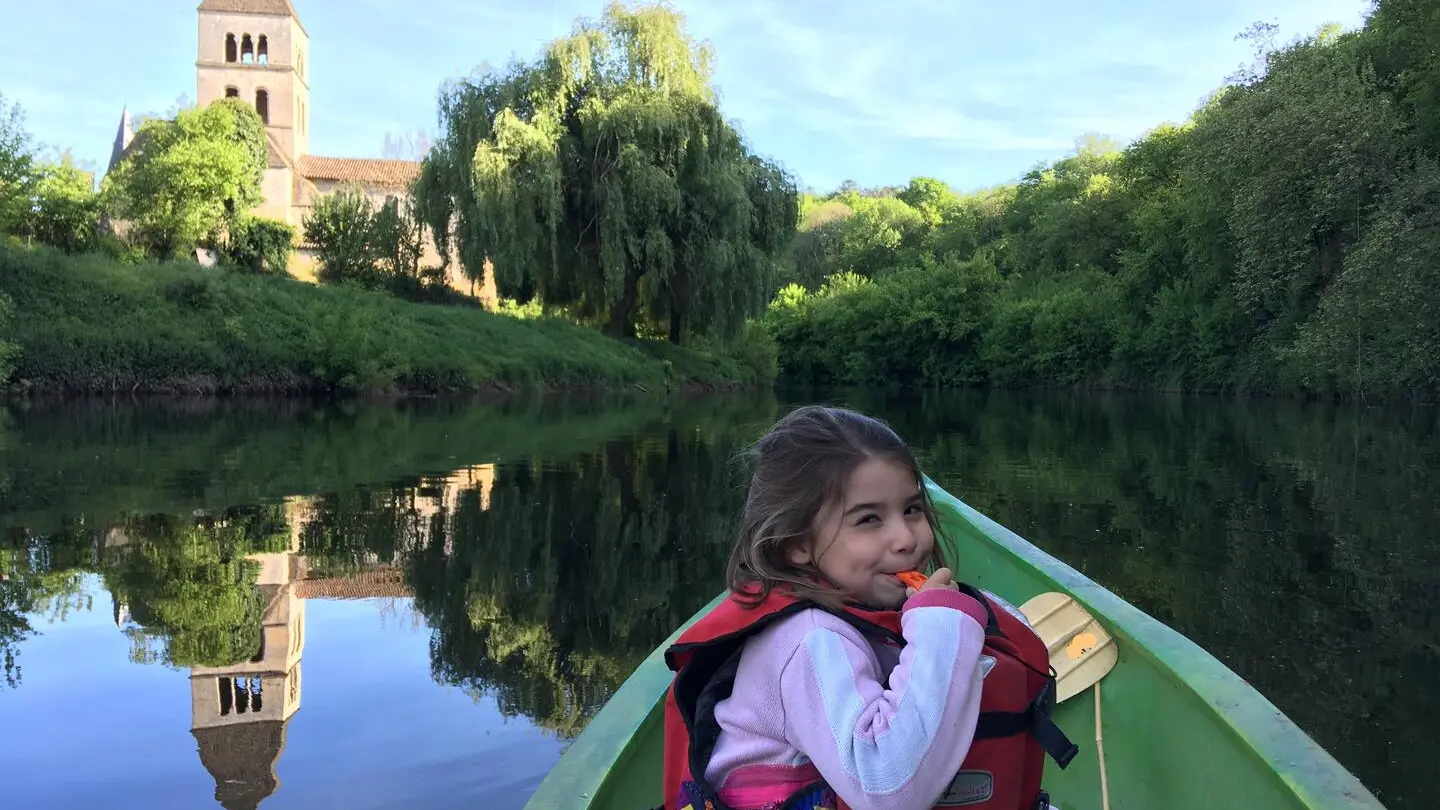 canoé family_St Léon sur Vézère