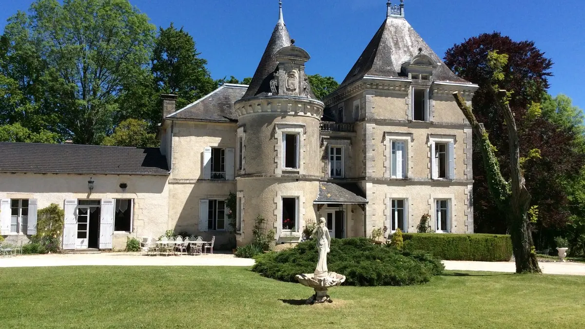 chateau de laubertie