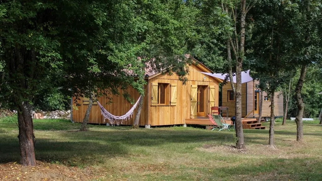 chalet_tiny2