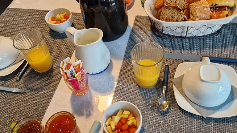 maison d'hôtes la fabrique_st astier_petit déjeuner