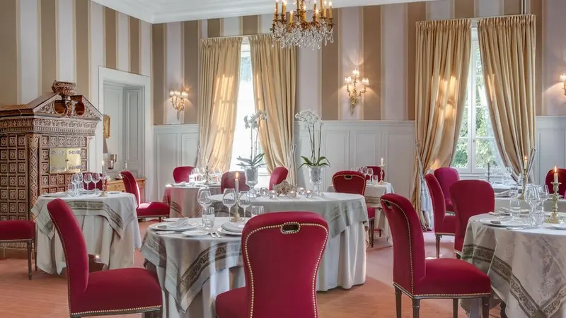 convivialite-chateau-de-lalande-hotel-restaurant-perigord
