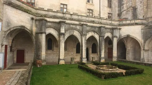 cloitre de l'abbaye