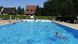 Piscine municipale Sorges en Périgord