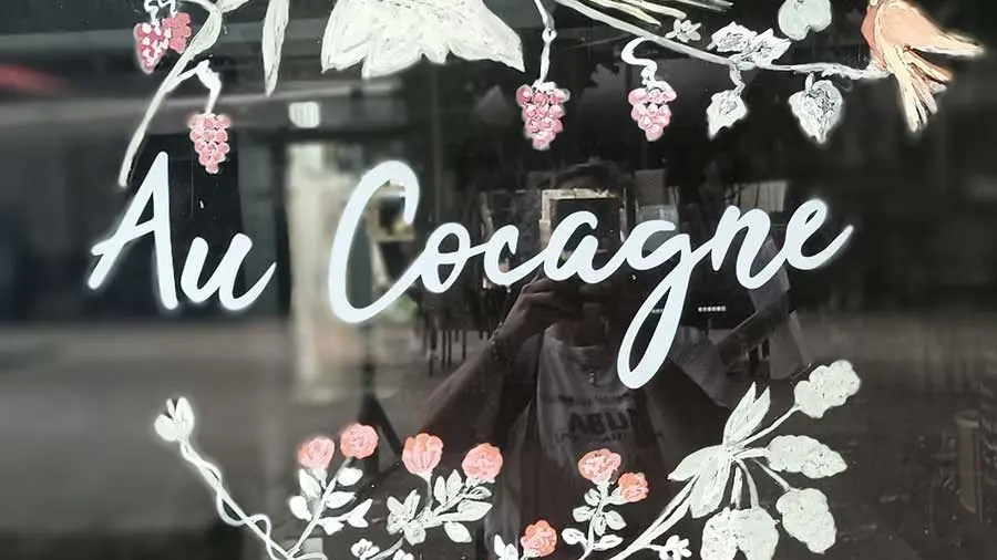 Azalide, Elisa Fave - décors vitrine