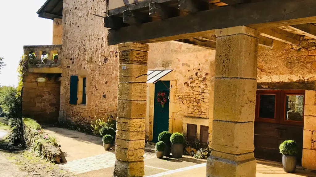 entrance_orig