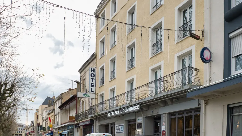 façade hôtel