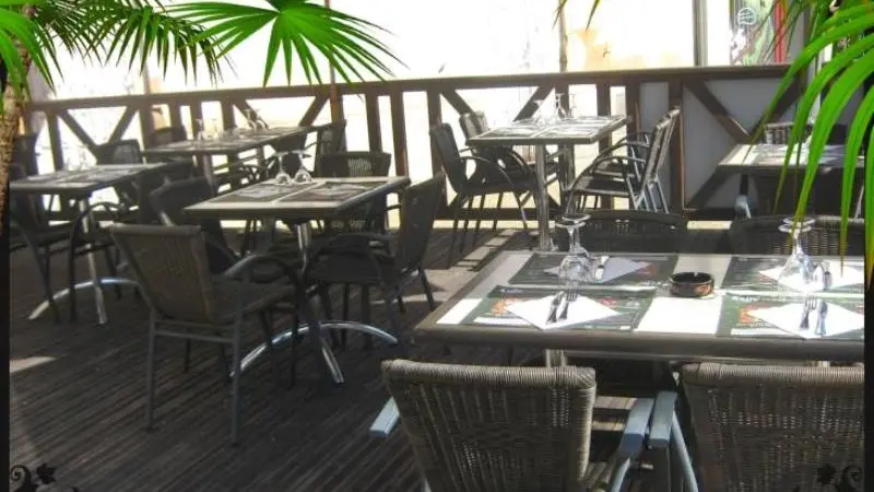hotel-linterlude-terrasse