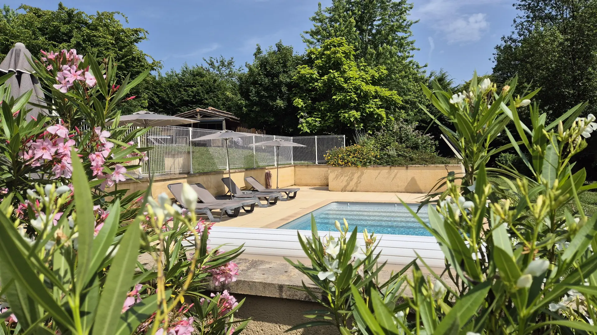 Chalet Marie avec clim et piscine proche de Sarlat_16