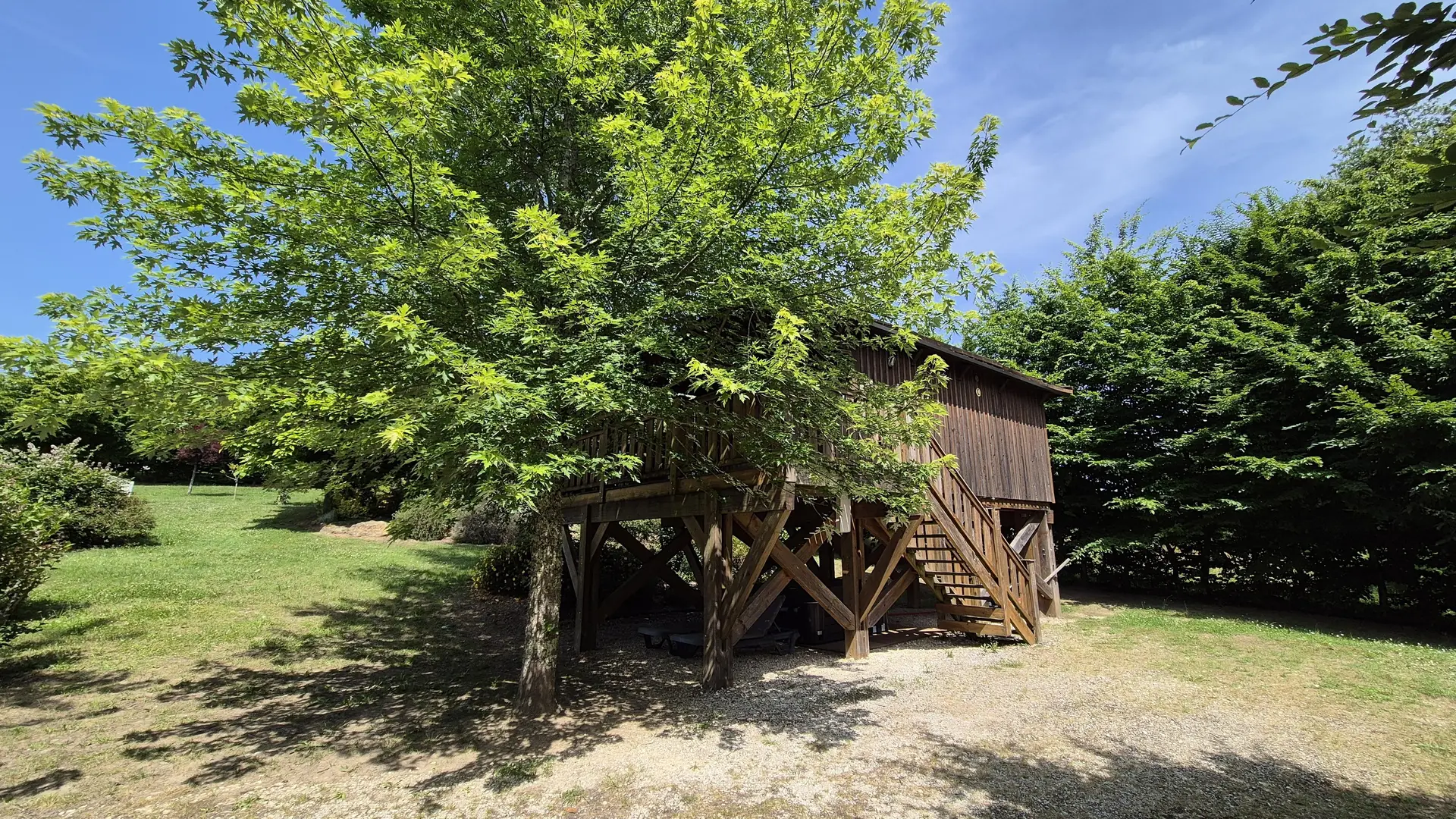 Cabane sur pilotis Ouetou clim spa et piscine_13