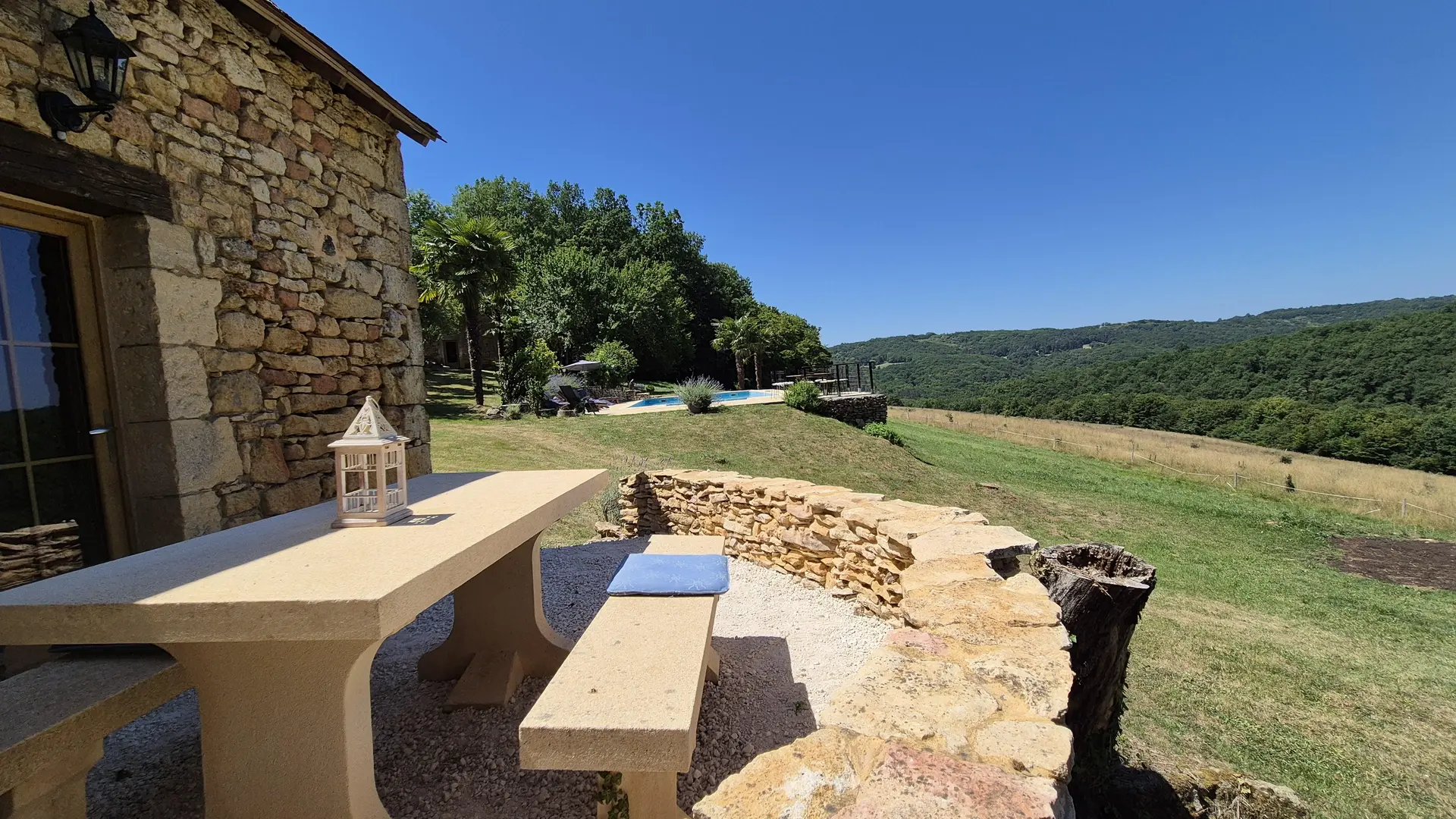 Charmille  avec piscine proche Sarlat_3