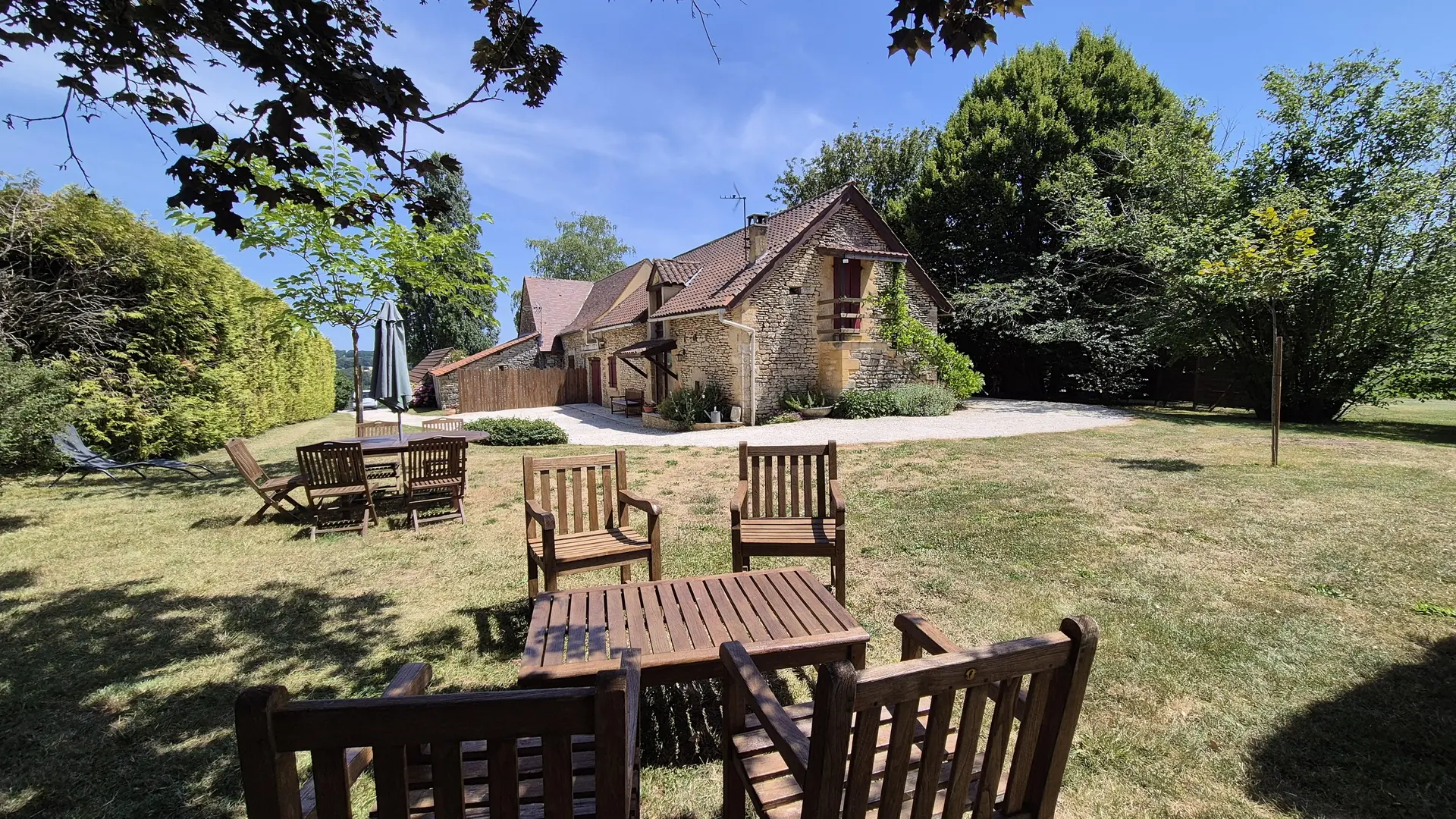 Vialard Haut piscine privée au nord de Sarlat_12