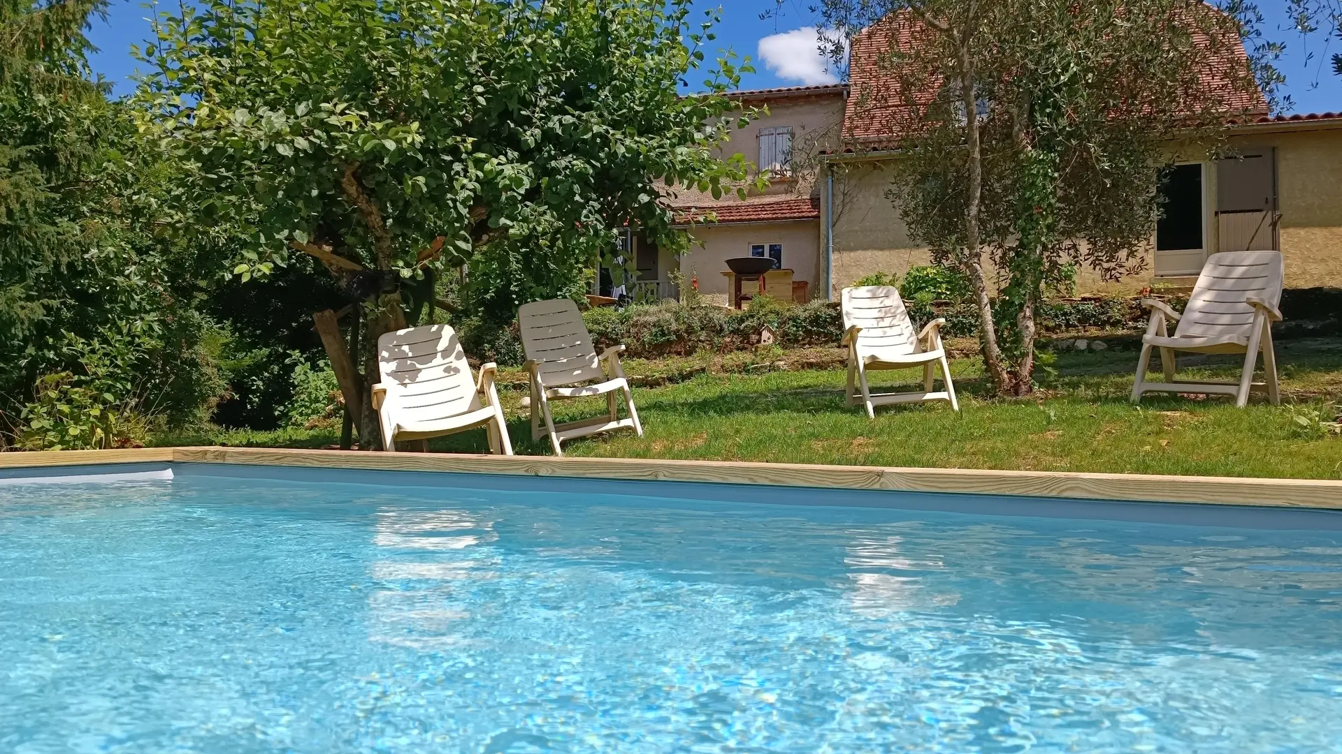 Villa des 4 M avec piscine chauffée à Sarlat_1