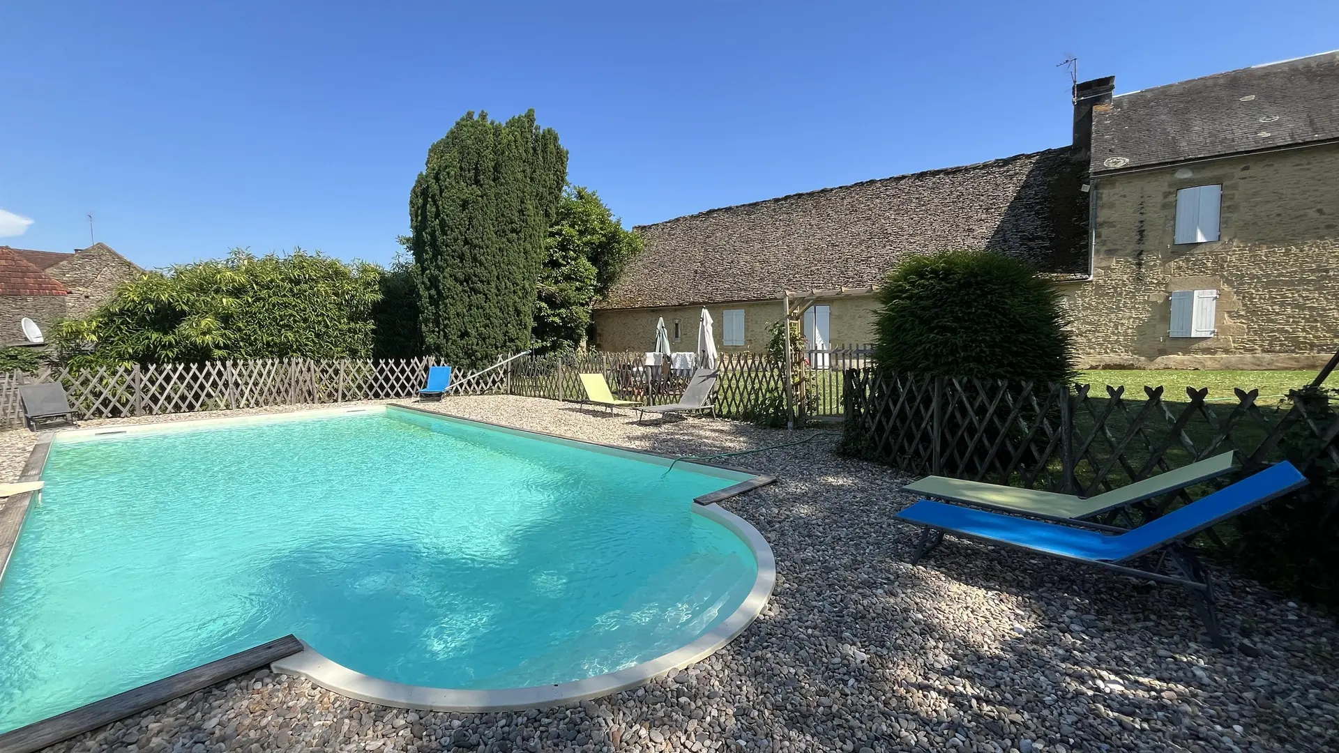 Le Pigeonnier piscine privée proche de Sarlat_3