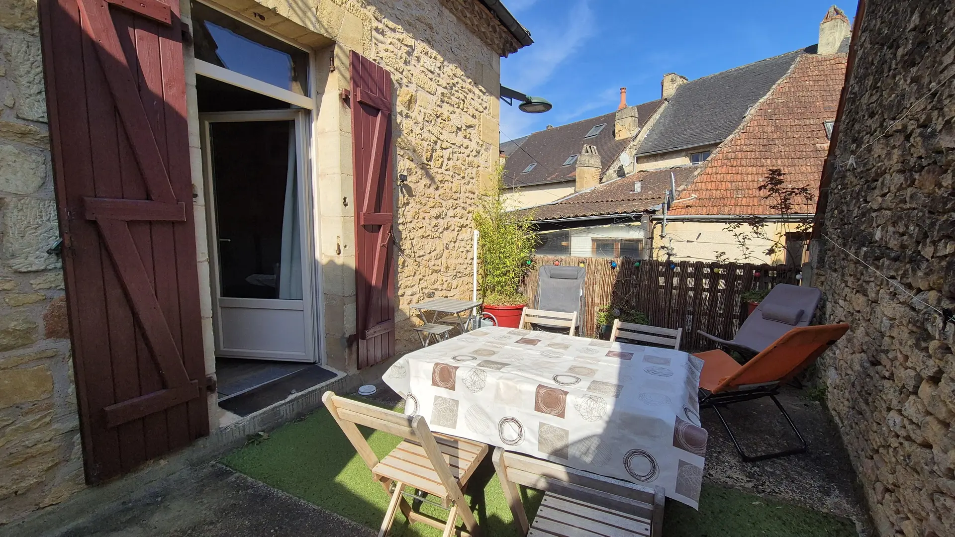 Gîte de la Marq à Sarlat centre et terrasse privée_13