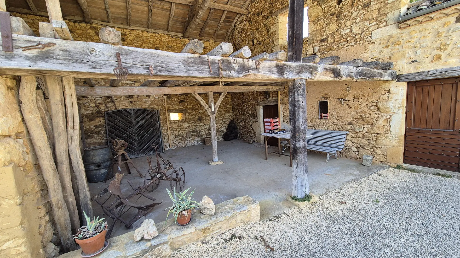 Lescale au sud de Sarlat avec clim_20