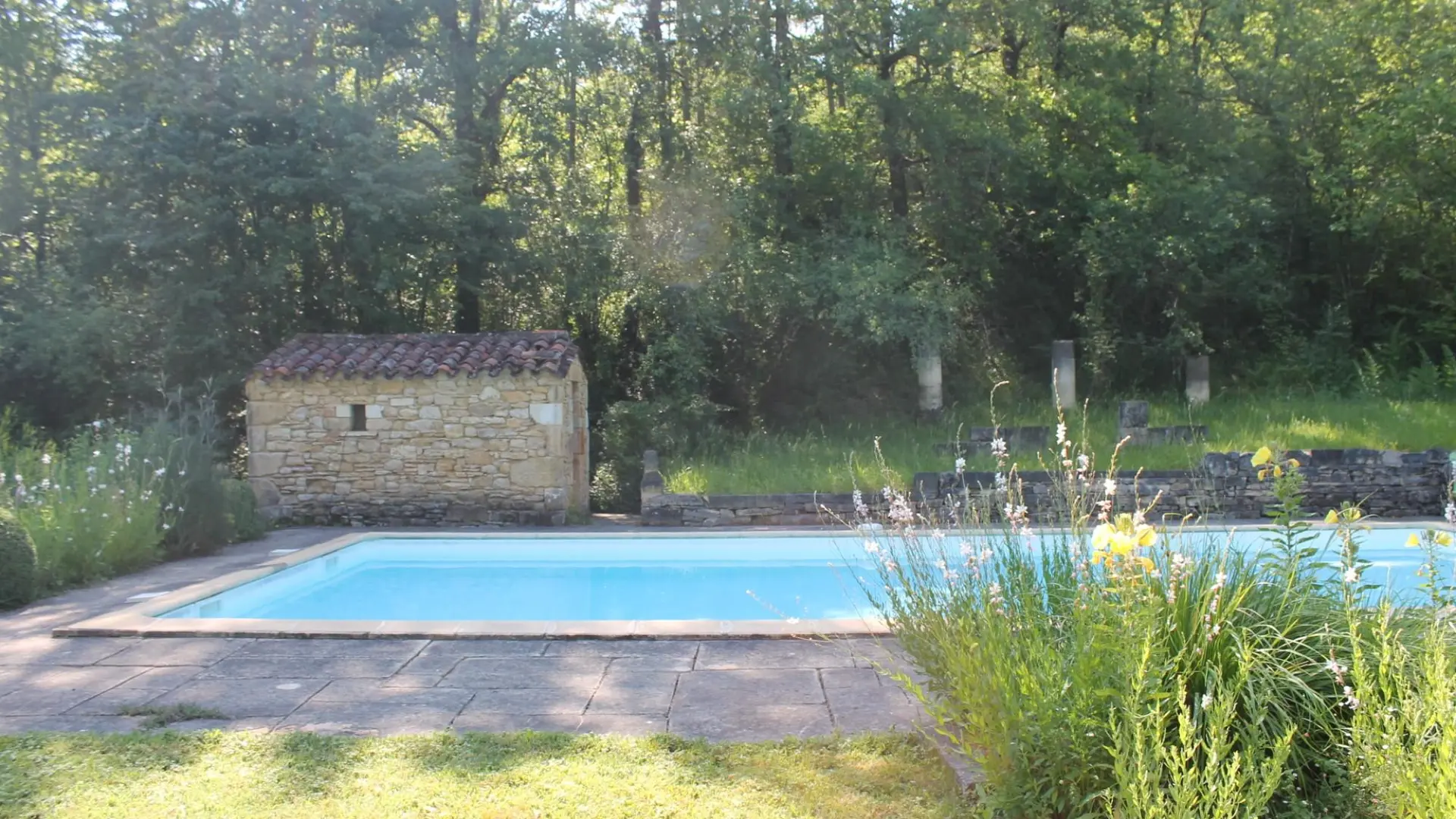 Le Vallon de l'Albarède avec piscine sud de Sarlat_9