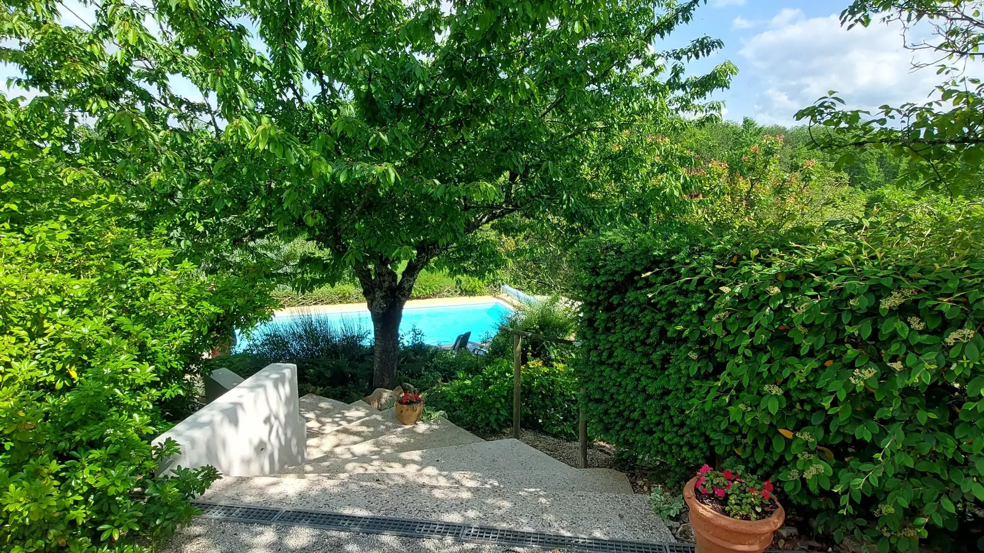 Le Bouscandier avec piscine privée proche Sarlat_5