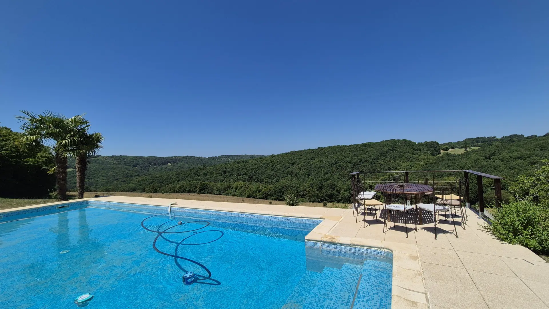 Gite Amour avec piscine et clim proche Sarlat_20